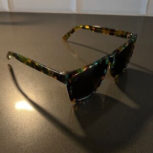 Blenders Stone Breaker Sunnies